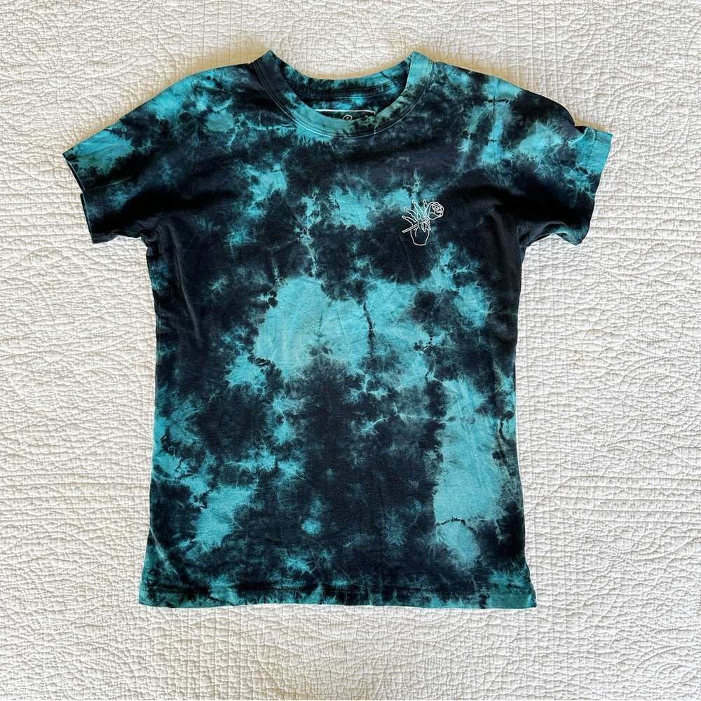 BIG BUD PRESS TEE HAND W/ ROSE